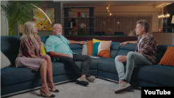 Юрий Дудь берет интервью у Вики и Вадима Цыгановых