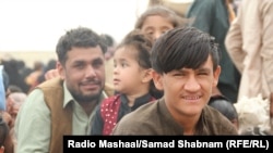 بیشتر بازگشت کننده‌گان کودکان یا نوجوانان هستند.