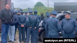 Ոստիկանները Խեյրիմլիի տարածք տանող ճանապահին, 7-ը մայիսի, 2024թ․