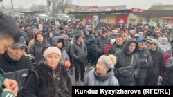 Митинг на Аламединском рынке. 1 декабря 2023 года. 