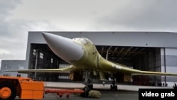 Російський Ту-160