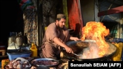 تصویر آرشیف یک رستورانت