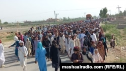 .مظاهره کوونکیو د بنو او میرامشاه لویه لاره تر څو ساعتونو تړلې وه