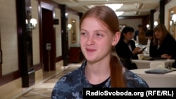 Дарія Лапчинська, ліцеїстка Військово-морського ліцею імені віце-адмірала Володимира Безкоровайного. Сьомий Український Жіночий Конгрес, 22 листопада 2023 року