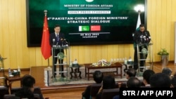 وزرای خارجه پاکستان پس از نشست سه جانبه در اسلام آباد٬ در یک کنفرانس خبری نقطه نظرات خود را در مورد روابط منطقوی و وضعیت افغانستان ابراز کردند 