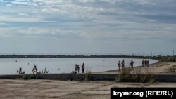 Літні будні Сак у перерві між «прильотами» (фотогалерея)