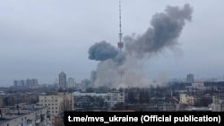 «1 березня 2022 року було скоєно цей російський злочин – проти історії, проти людства, проти Києва та України» – Володимир Зеленський 