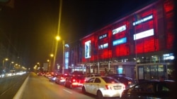 Goana după combustibil. Imaginile unei seri în care românii s-au temut că rămân fără benzină