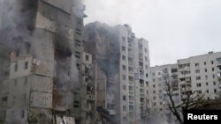 Наслідки обстрілів і бомбардувань російською армією житлових будинків Чернігова. 3 березня 2022 року