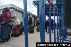 Intrarea României în zona Schengen presupune că românii nu vor mai aștepta ore la rând ca să intre din Ungaria în România sau să treacă din România în Ungaria atunci când călătoresc spre vestul Europei.