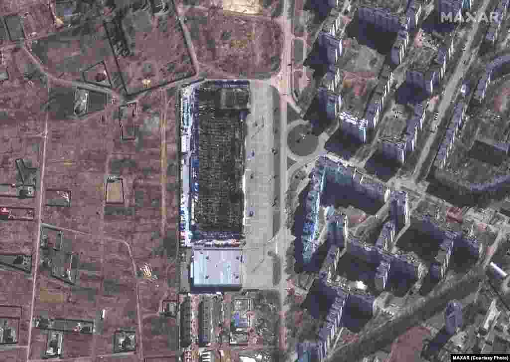 Търговски център &bdquo;Epicenter K&ldquo; в Чернигов беше унищожен от руски атаки.