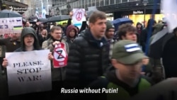 Russian Expats In Serbia Protest Ukraine War 