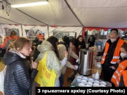 Центр для прийняття українських біженців на головному вокзалі Праги, Чеська республіка. Березень 2022 року