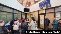 La Cluj-Napoca, refugiații se programează pe baza unui formular electronic pus la îndemână pe o platformă online