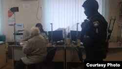 Так відбувалася виплата пенсій в Кремінній Луганської області за декілька днів до захоплення населеного пункту російськими військами