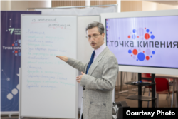 Роман Мельниченко