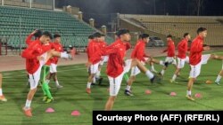 تیم ملی فوتبال نوجوانان افغانستان دیشب آخرین تمرینش را در ورزشگاه مرکزی شهر دوشنبه، پایتخت تاجیکستان انجام داد.