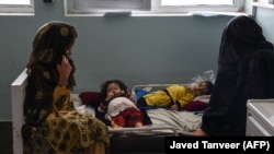 آرشیف٬ مرکز تداوی کودکان مبتلا به سوی تغذی در افغانستان