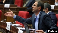 Գեղամ Մանուկյան