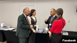 Мухолифони тоҷик барои ширкат дар ҳамоиши САҲА ба Варшава рафтаанд.