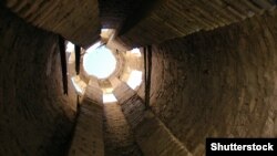 قسمت‌های داخلی منار جام