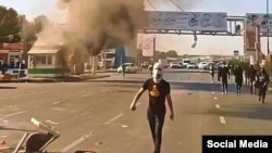 گوشه یی از اعتراضات مردمی در ایران