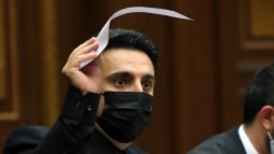 90 միլիոն դրամ ԱԺ նախագահի մեքենայի գնման համար. Լևոն Բարսեղյանը սա «քաղաքական իմաստով հանցագործ ծախս» է համարում