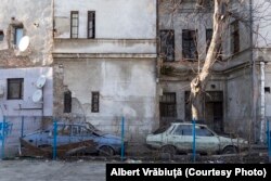 Autoturisme Dacia, model 1310, mașinile de la care a pornit ideea proiectului.