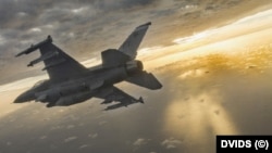 Винищувач F-16