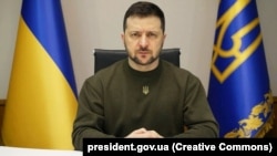 «Україні потрібні далекобійні ракети, зокрема, для того, щоб прибрати цю можливість окупанта ставити десь далеко від лінії фронту свої ракетні установки й знищувати ними українські міста» – Володимир Зеленський