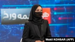 یک خبرنگار تلویزیون خصوصی طلوع