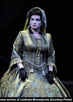 Людмила Монастирська