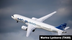 Літак МС-21 під час підготовки до відкриття Міжнародного авіаційно-космічного салону МАКС-2019