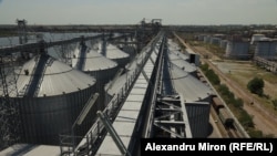 Порт в Румунії