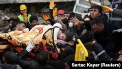 Диярбакыр шәһәрендә коткару эшләре