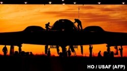 "B-2 Spirit" stels bombardmançısı 