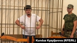 Адилет Балтабай сот отурумдарынын биринде.