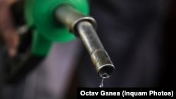 Statul este principalul beneficiar al scumpirilor din energie și al carburanților, spun economiștii. 