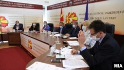 Илустрација - Седница на ДИК