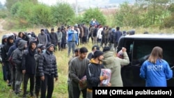 Босниядагы чет элдик мигранттардын убактылуу жайында. 2020-жылдын 20-октябры.