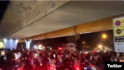 Протест в центъра на Техеран, 23 септември, осми поред след смъртта на 22-годишната Амини