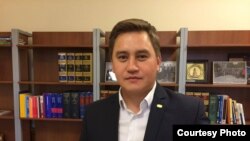 Азамат Аттокуров.