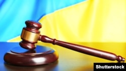 Згідно з чинним законодавством, суд не повинен досліджувати, чому людина зайняла цю посаду і які наслідки були її діяльності на цій посаді – Синюк