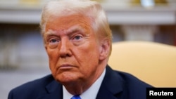 Дональд Трамп також сказав журналістам, що 11 або 12 лютого, «імовірно», оприлюднить «тарифи у відповідь» для країн, які вже встановили мита на американську продукцію