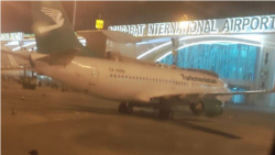  Ozal bitiren işleri sorag astynda galýan hususy kärhana täze aeroport ynanyldy