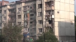 Цивили убиени во бомбардирани куќи и училишта во Славјанск 