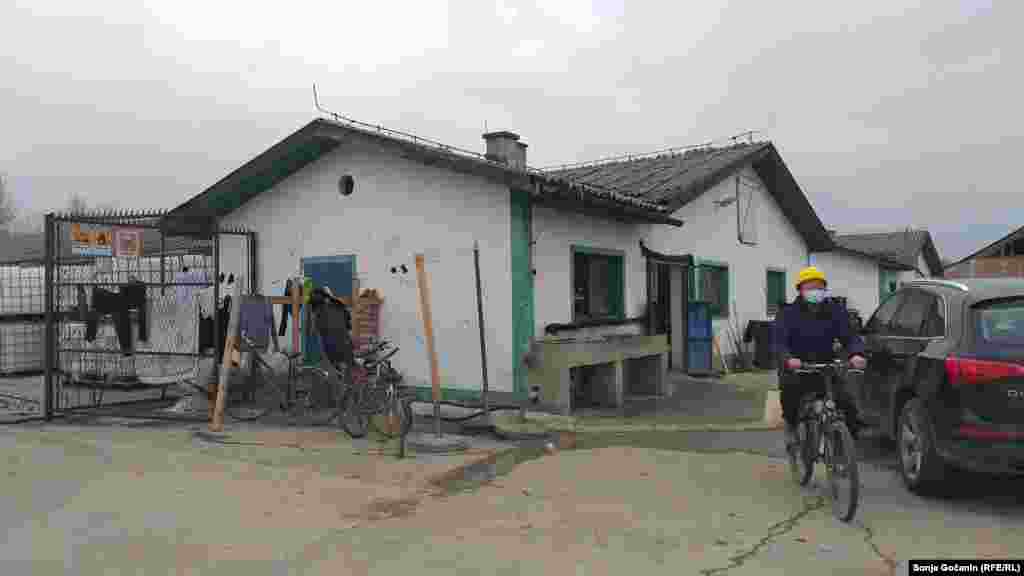 Radnici u krugu buduće fabrike autoguma u Zrenjaninu, 18. novembar 2021. &nbsp;