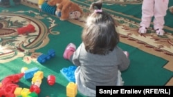 Балдар үйүнөн тартылган сүрөт.  2013-жыл. 