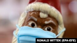 Божиќни подготовки среде пандемијата на ковид-19