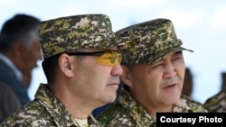 Камчыбек Ташиев Садыр Жапаровдун эң жакын досу катары белгилүү.